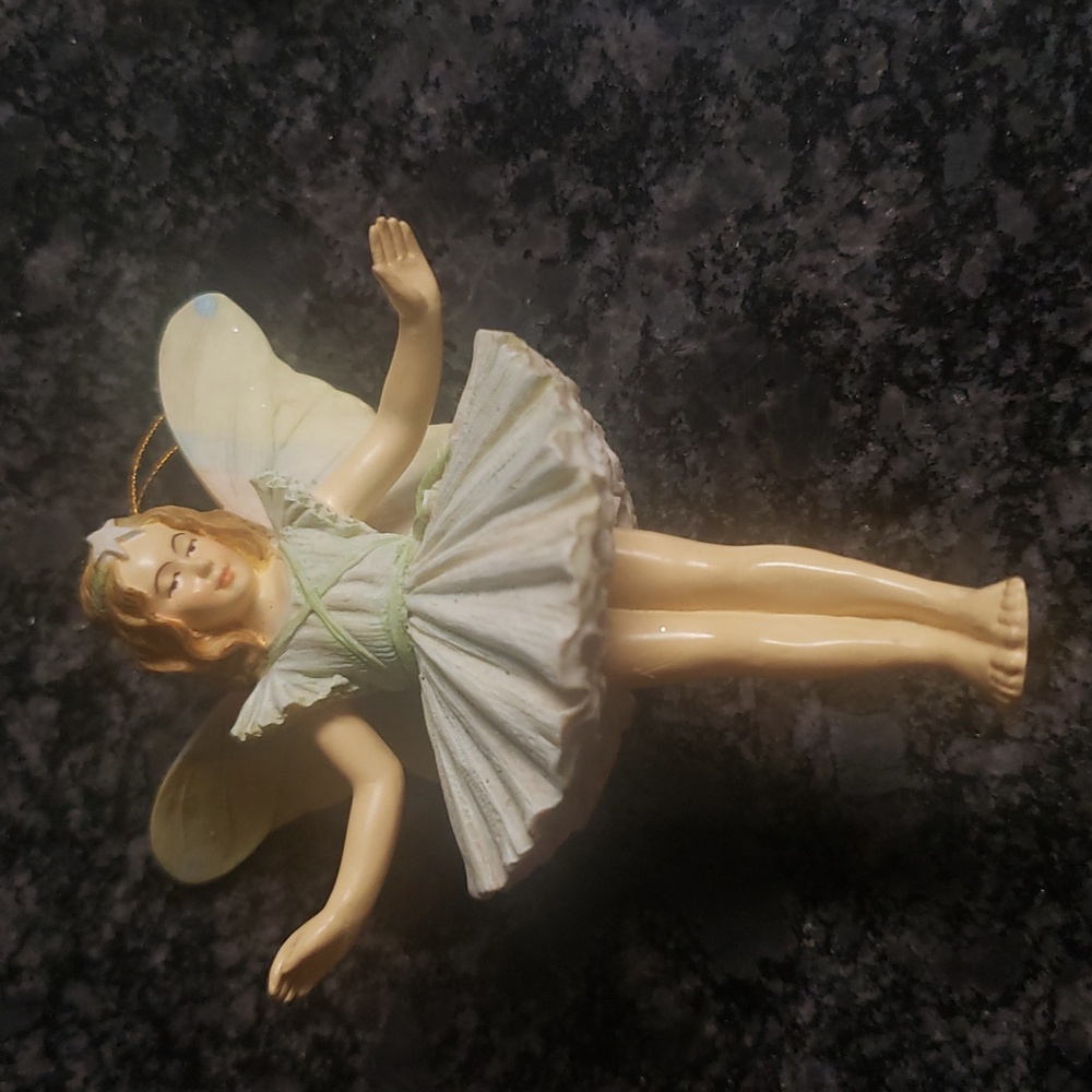 Lot of 4 VTG RETIRED Cicely Mary Barker Flower Fairies Collection Figurines